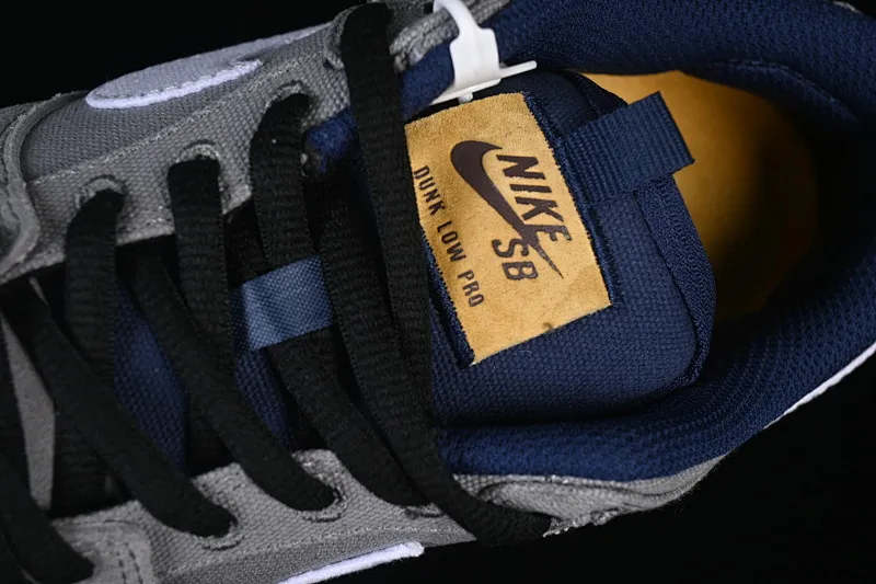 All categories Nk SB Dunk series Nk SB Dunk Low low-top sneakers Nike SB Dunk Low canvas splicing SB low-top casual sneakers DX6775-400